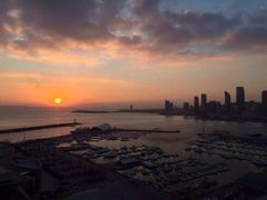 -VENU+海景酒廊