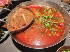 -楠小云·云南鲜菌·鲜牛自助火锅(九眼桥店)