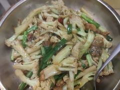 -陈大锅·岳阳鱼馆·地道岳阳菜(美食街店)