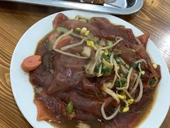 三鲜炒酿皮-何记酿皮店(西流湾店)