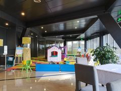 -上海滴水湖皇冠假日酒店