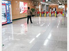 -乌石浦(地铁站)