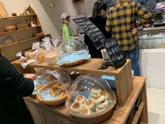-沁屋面包店(人民东路店)