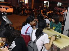 等位区-凤张螺蛳粉·爽口粉(跃进路总店)
