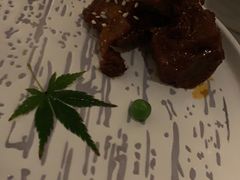-浅深(世茂滨江精品店)