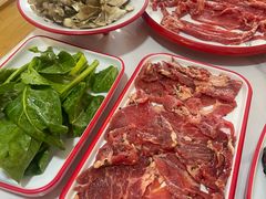 -毛辣果·贵州红酸汤牛肉火锅(西单店)