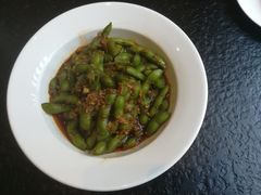 -鱼鲜饭香·招牌汽锅剁椒鱼头王