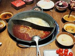 -萍姐火锅·公路夜市(武汉首店)