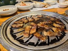 -草家酱蟹炭火烤肉店(珲春南路一店)
