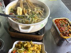 -清真·马坡烧烤涮牛肚·酸浆火锅(新区总店)