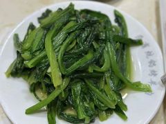 -尕有炕锅烤羊肉