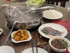 -正能量脆肉鲩火锅