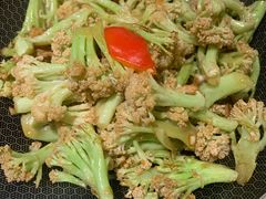 干锅有机花菜-刘胖子家常菜·蹄花焖藕(兴业店)