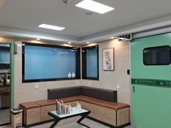 -半岛宠物医院24小时·内窥镜·牙科·碎石中心(府城大道店)