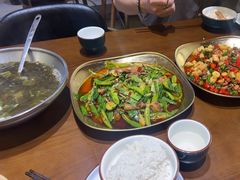 -三叔特色自贡菜(中海国际店)