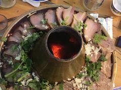 -老字号·阿里巴巴特色牦牛肉汤锅