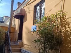 -荒岛书店(黄县路店)