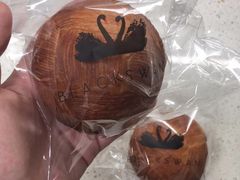 天鹅蛋-BLACKSWAN黑天鹅(环球店)