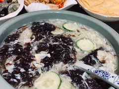 -东来菜馆•手抓海鲜家常菜•海鲜锅贴(鸽子窝店)