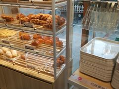 -85度C(生甜甜圈研究工坊·上海平凉店)