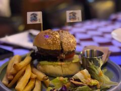 -鲨鱼美式餐厅酒吧Sharky