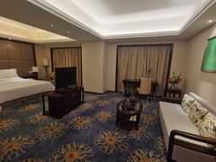 -郑州粤海酒店(郑州二七广场店)