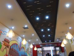 大堂-螺小胖柳州螺蛳粉(钟楼总店)