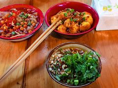 -拐枣巷小串串(财大店)