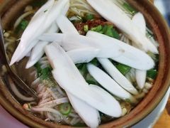 草芽米线-老建水鸡脚王(翰林街店)