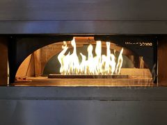 -城市大道红炉披萨烘焙坊