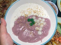 -八月美食小馆(银泰城总店)
