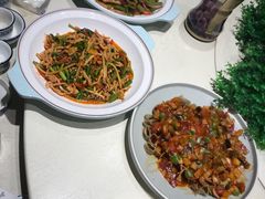 -蒙亨·手把肉·蒙古包文化主题餐厅(天恒广场店)