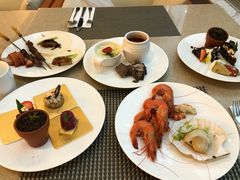 -亮马河饭店翠雅咖啡厅