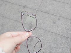 -西南眼镜·蔡司·依视路战略合作店(南街店)