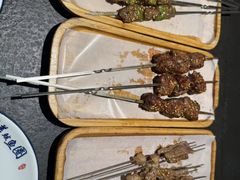 -鸿宇海鲜烧烤(红海新区店)