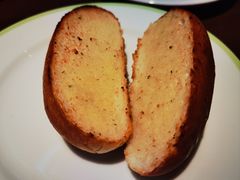 蒜香烤面包-萨莉亚意式餐厅(南京环亚凯瑟琳广场店)