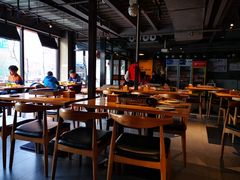 靠窗位-半天妖烤鱼(方庄店)