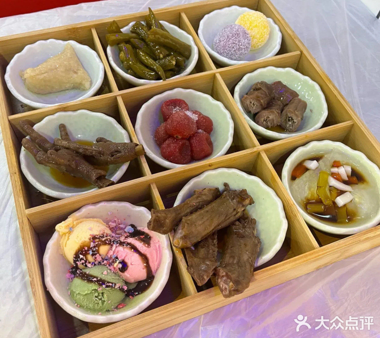 这满满的龙虾🦞肉，一口咬下去，太满足了🔥🔥