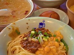 -兵哥豌豆面(雅颂居店)