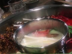 -周幺妹重庆老火锅(银泰城总店)