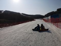 -中旅松花湖滑雪场