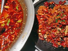 -麻六记(凤凰汇店)