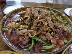 -一品红烧鸭特色川菜(三岔湖店)