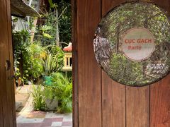 -Cục Gạch Quán