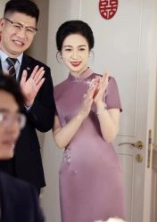-禾米旗袍妈妈装礼服定制(嘉业国贸店)