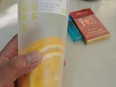 -奈雪的茶(华侨城创意园店)