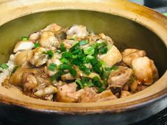 滑鸡排骨煲仔饭-红星光发煲仔饭(文海店)