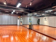 -雅妮舞蹈工作室·少儿成人拉丁舞