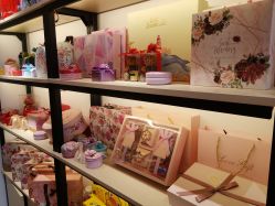 -牧子屋创意喜糖伴手礼(新湖花园店)
