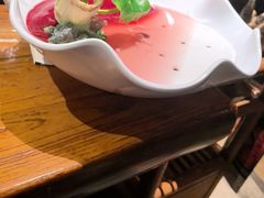 -老牌坊云南鱼豆花火锅(爱建店)